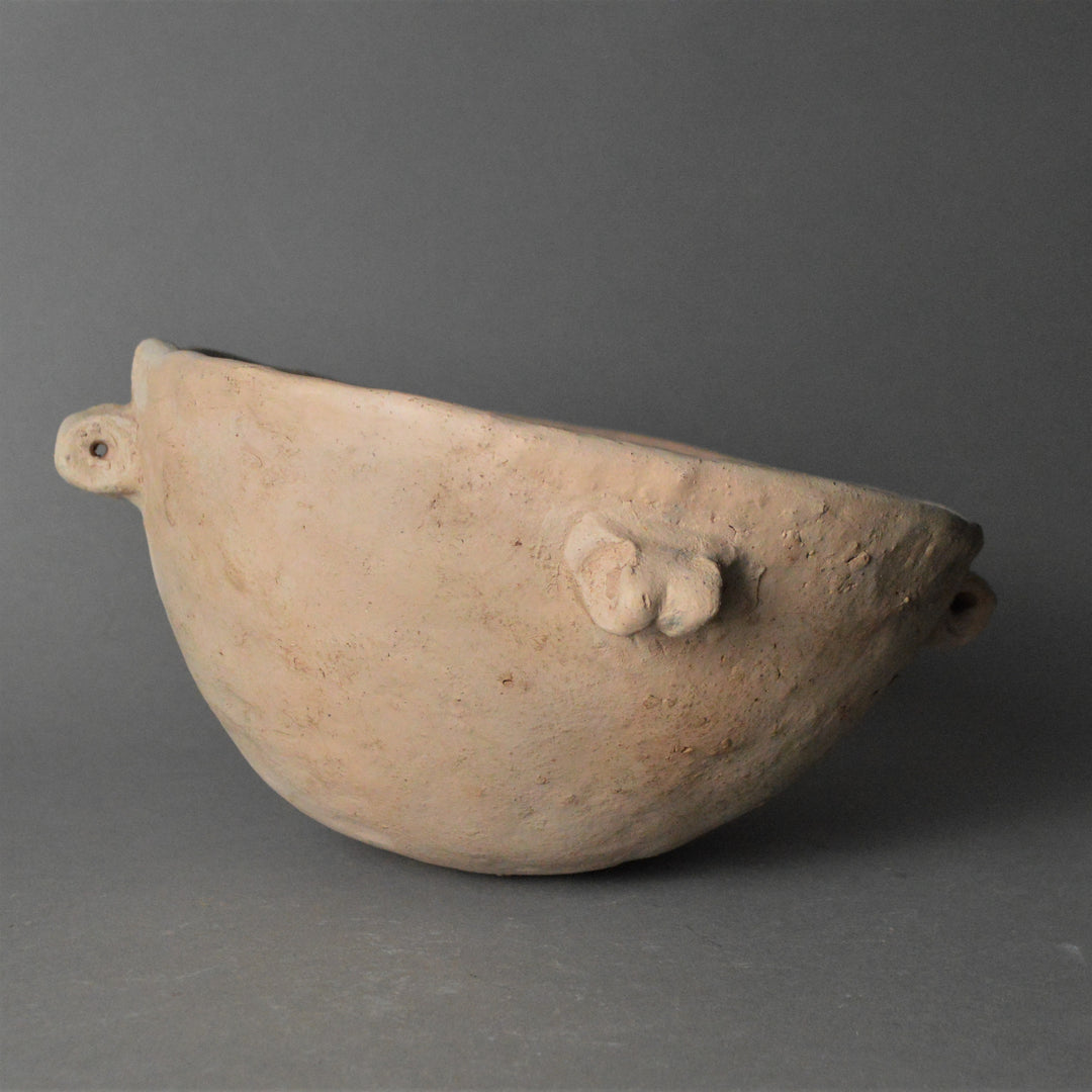 Hembury Bowl, Four Lugs