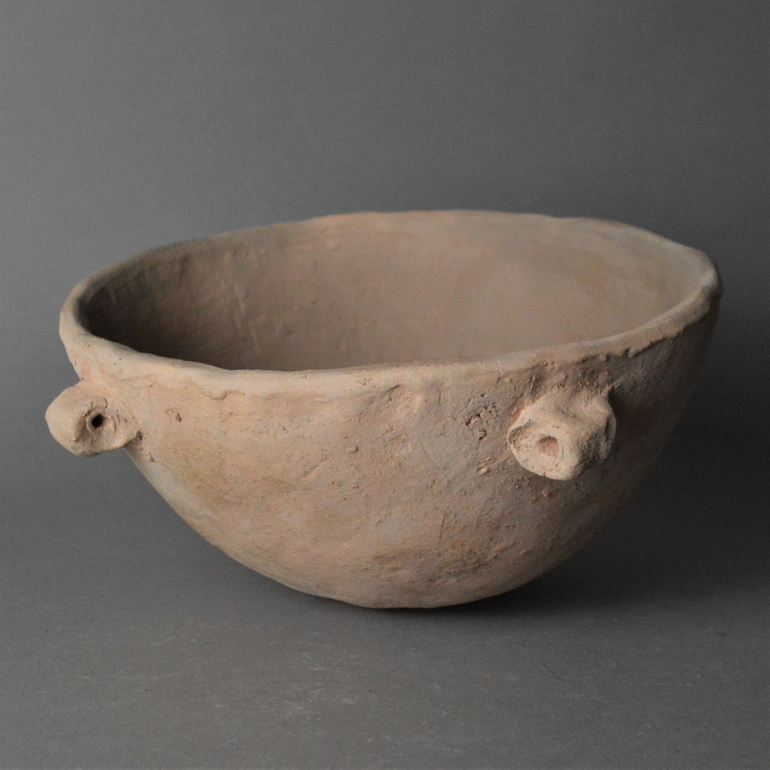Hembury Bowl, Four Lugs