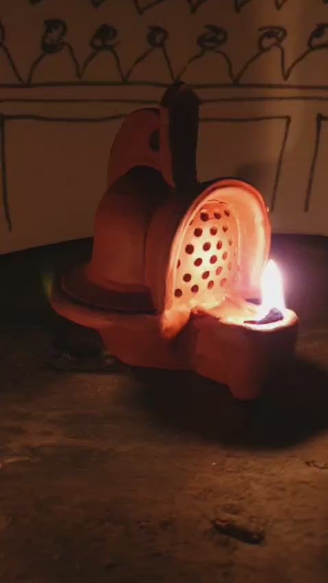 Roman Terracotta Oil Lamp Gladiator Helmet