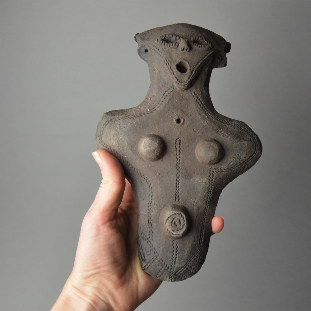 Slab-Shaped Cruciform Dogu, One-Off 005