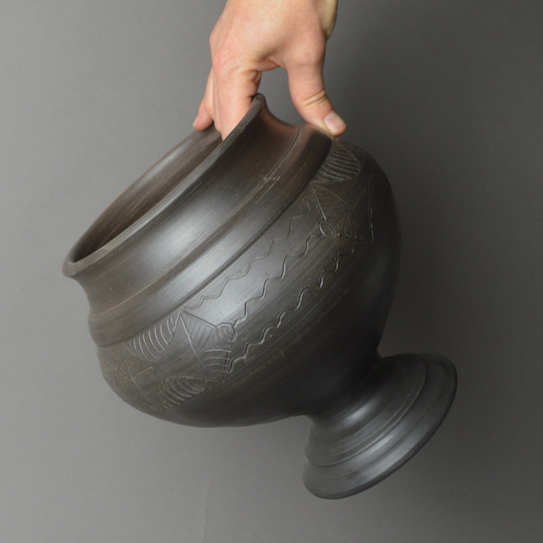 Iron Age Pedestal Urn - Incised Decoration A2