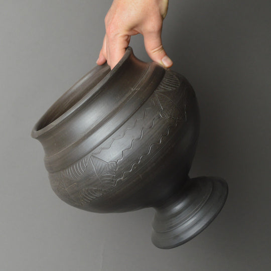 Iron Age Pedestal Urn - Incised Decoration A2