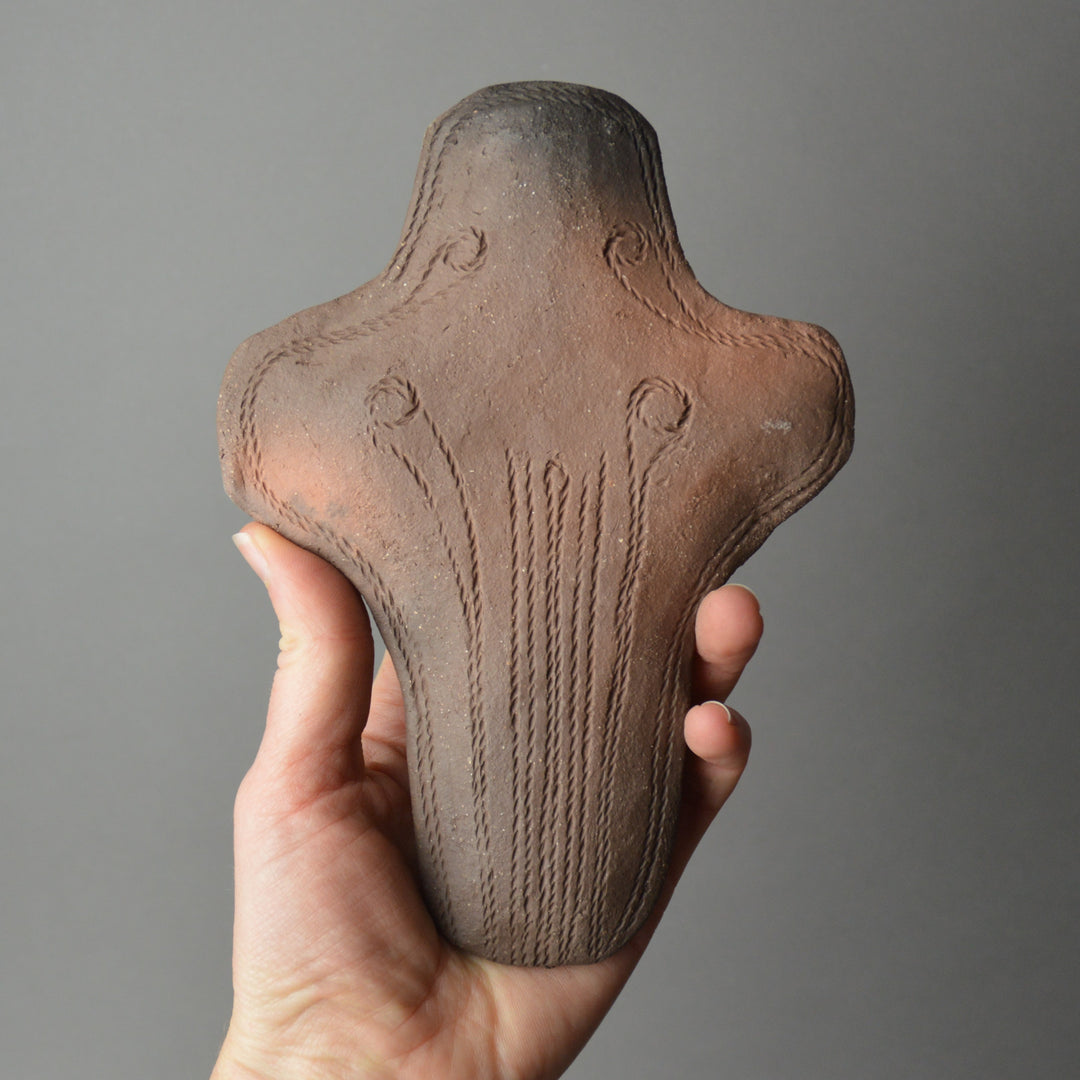 Slab-Shaped Cruciform Dogu, One-Off 004