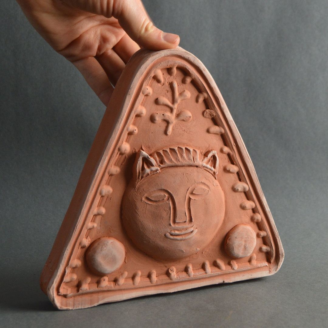 Stylised Lion Antefix