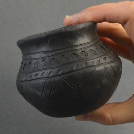 Anglo-Saxon Urn, Birstall