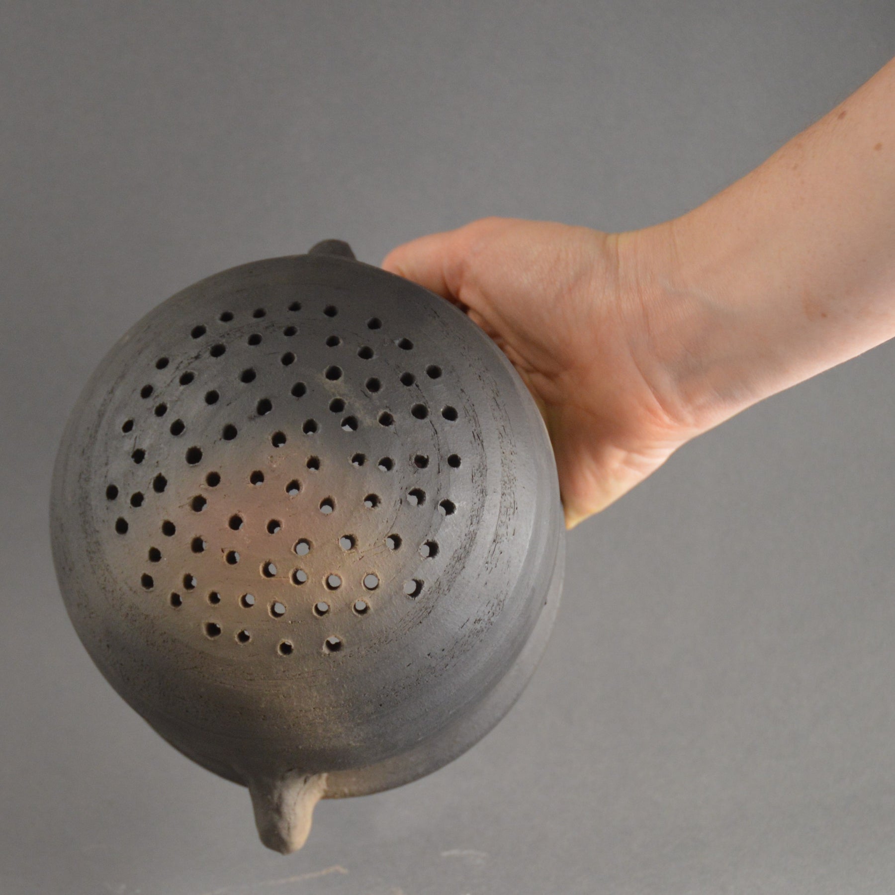 Roman Colander PottedHistory